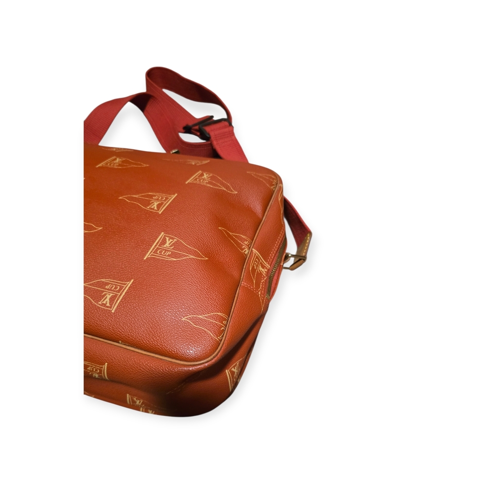 Louis Vuitton Calvi Limited Edition Messenger - Picture 11 of 16